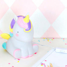 Cargar imagen en el visor de la galería, Lámpara unicornio A little lovely
